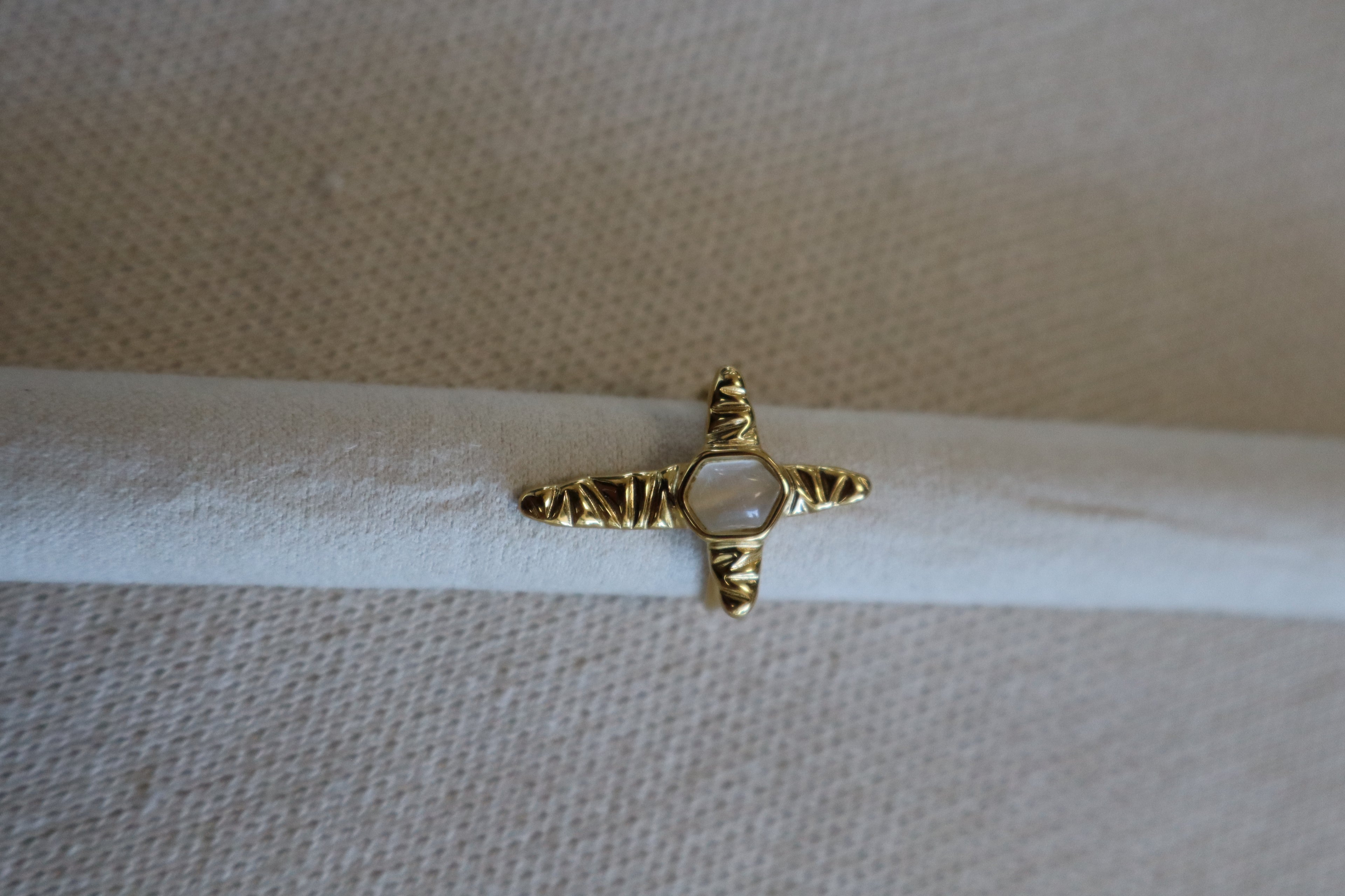 Anello 16
