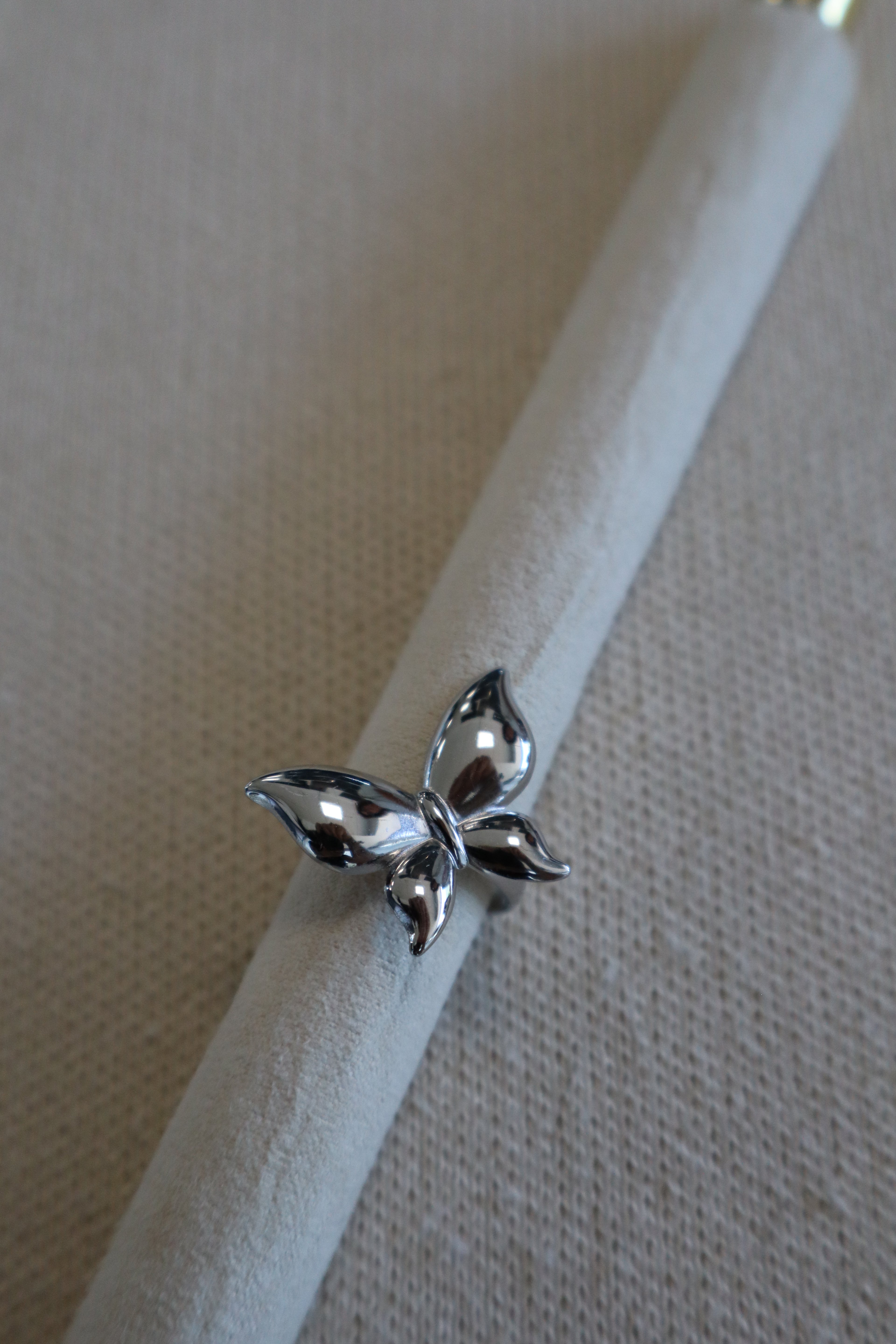 Anello 54